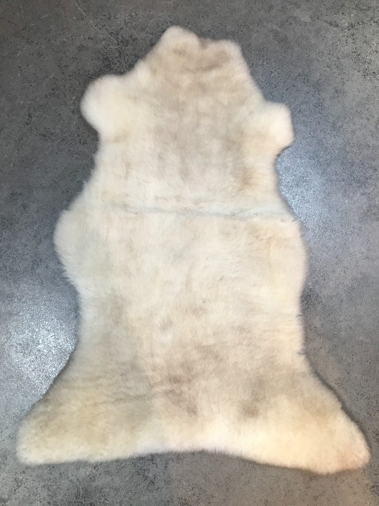 Lambskin, Naturally Coloured